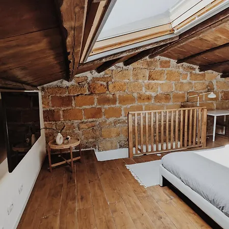 Sandstone Loft Close To Center